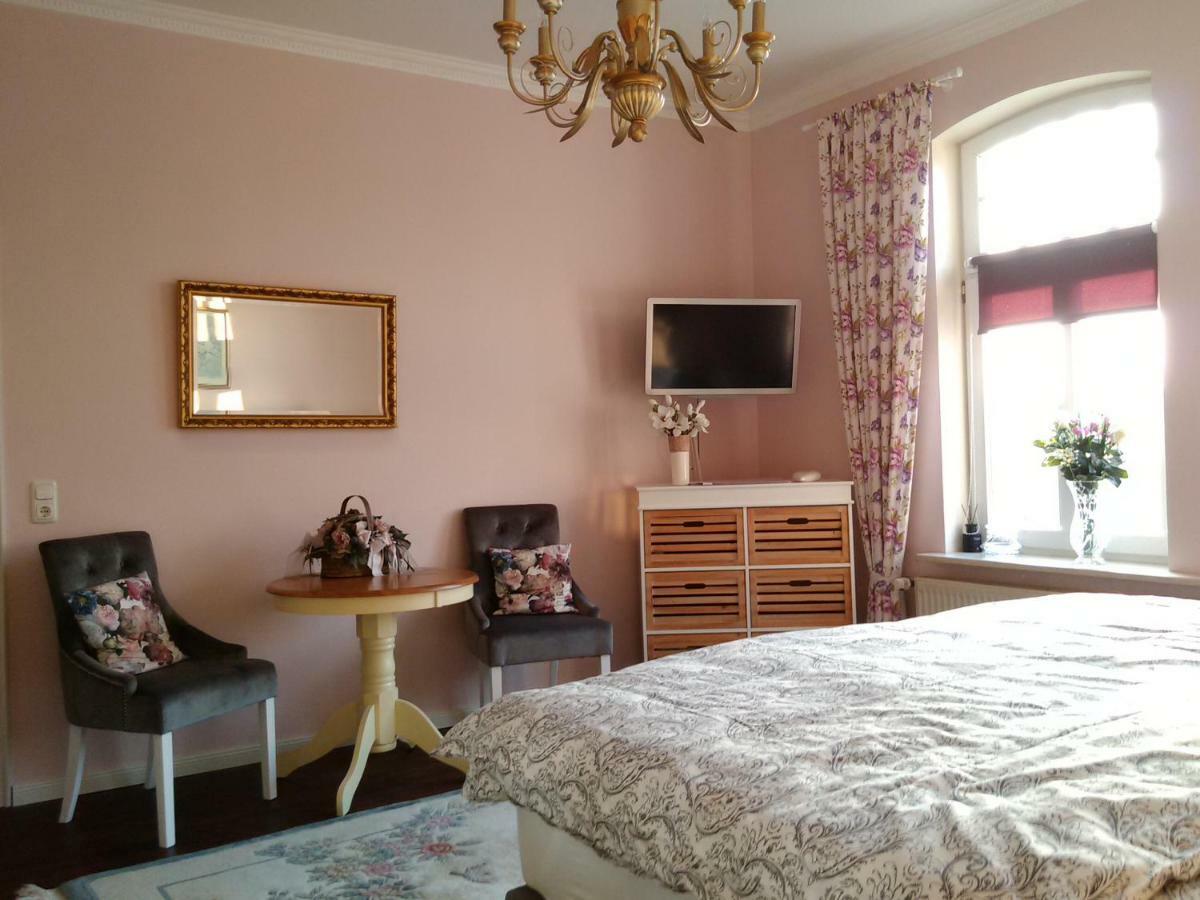 Villa Flora Фридрихщат Екстериор снимка